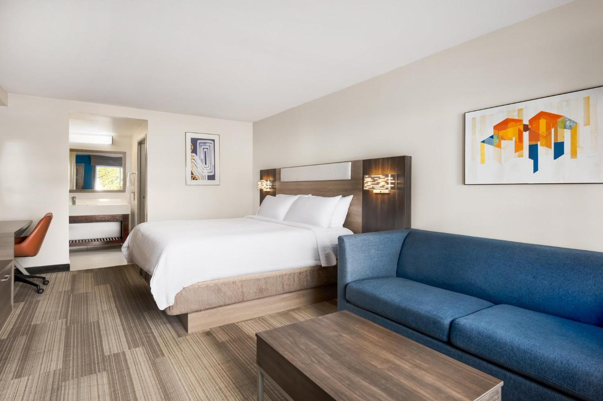 Holiday Inn Express Simi Valley By Ihg Bagian luar foto